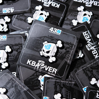KB SKULL PIN BY LEEN